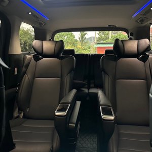 inside3.jpg