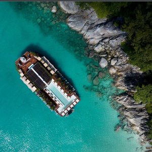 Phuket : YONA Beach Club