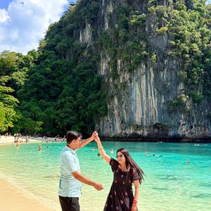 Krabi: Luxury Longtail Boat  Hong Island Tour  (Private)