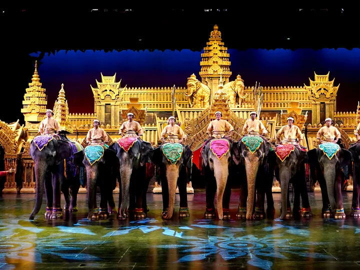 Phuket: Phuket Fantasea Show